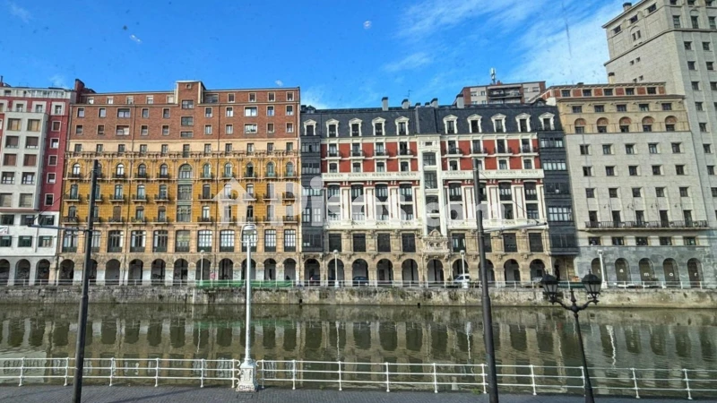 Fotografía del inmueble reportado: 2.000 €/mes — Bizkaia, Bizkaia
