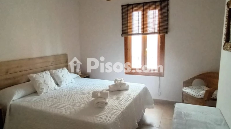 Pis – Altea