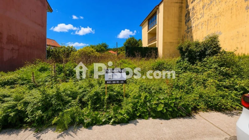 Terreno en venta en Calle del Médico Vicente Fraguela