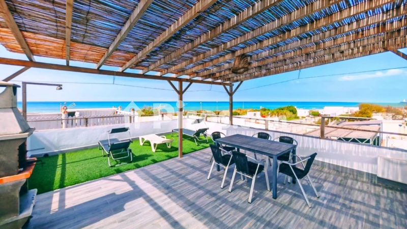 Casa en venta en Primera Linea de Playa El Palmar - Vista 2
