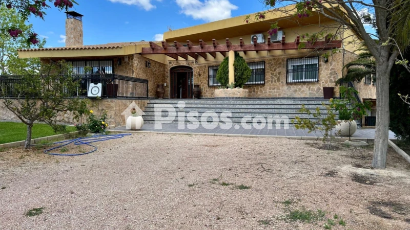 Casa – Sax, Polígono industrial El Castillo, l'Alt Vinalopó / El Alto Vinalopó