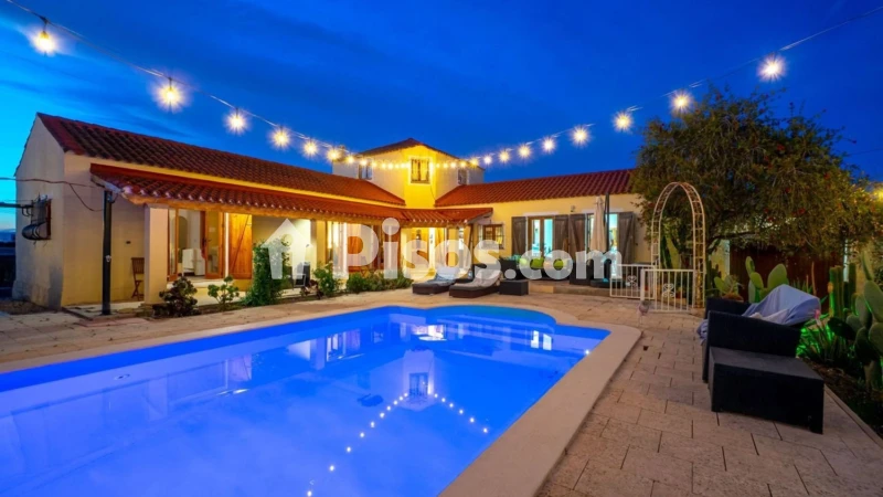 Casa – Dolores, La Florida
