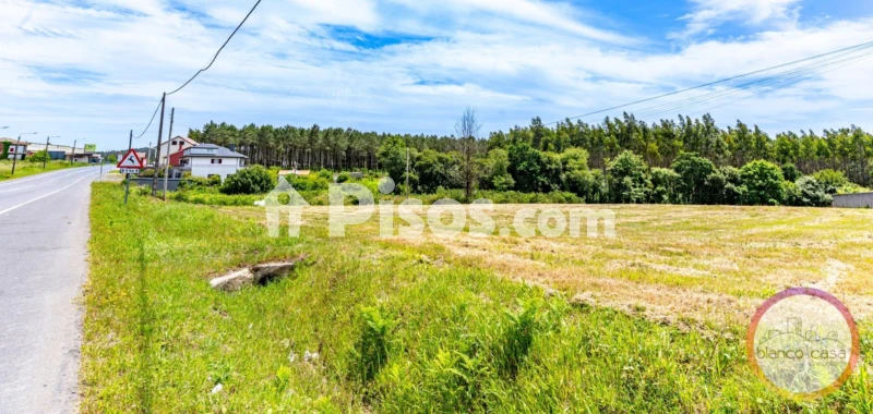 Terreno en venta en Bertoa