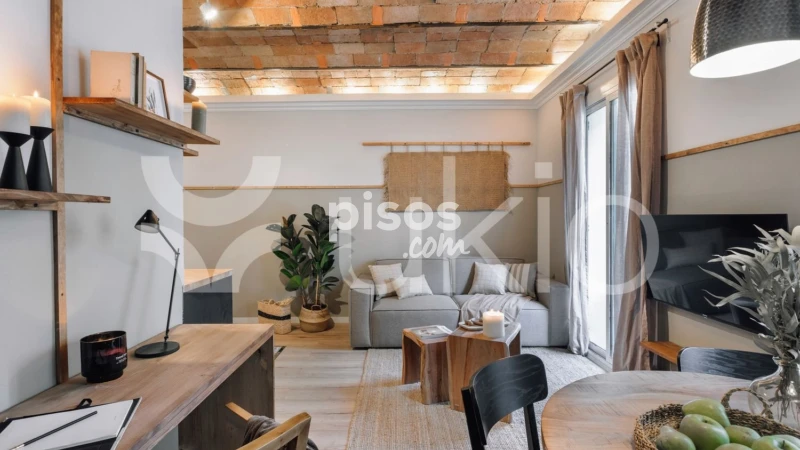 Piso en alquiler en Carrer del Consell de Cent, cerca de Carrer de Villarroel