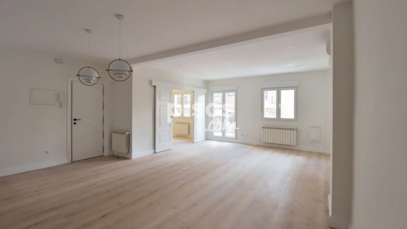 Piso en alquiler en Puerta del Ángel