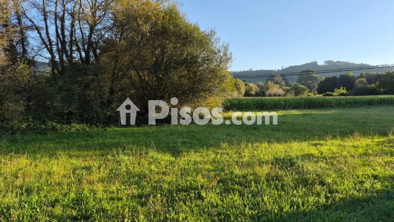 Terreno en venta en Calle Toural, Número 0