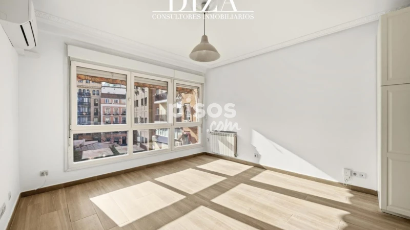 Piso en alquiler en Calle de los Dos Amigos