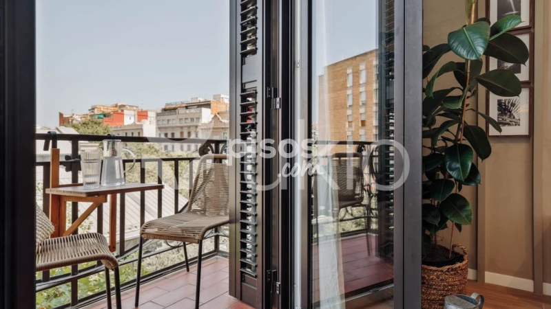 Piso en alquiler en Carrer de Villarroel, cerca de Carrer de València