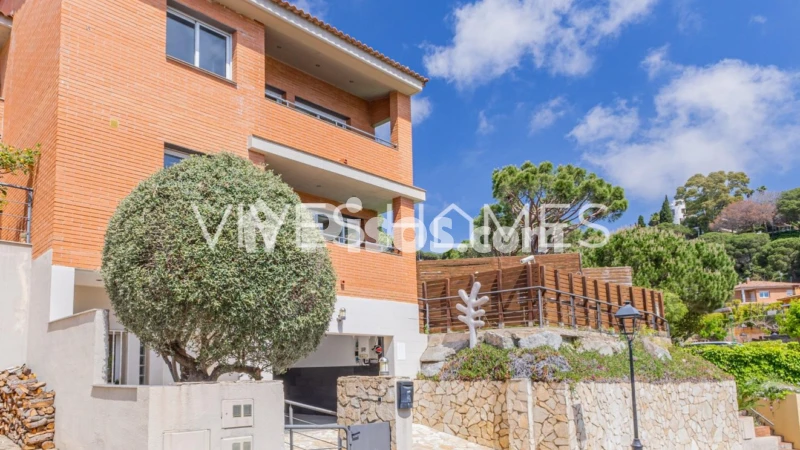 Chalet en venta en Carrer del Grèvol - Vista 3