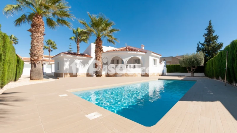 Casa – Benijófar, Urbanización Monteazul