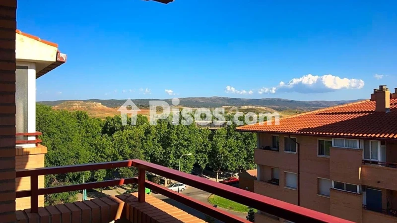 Fotografía del inmueble reportado: 1.000 €/mes — Teruel, Teruel