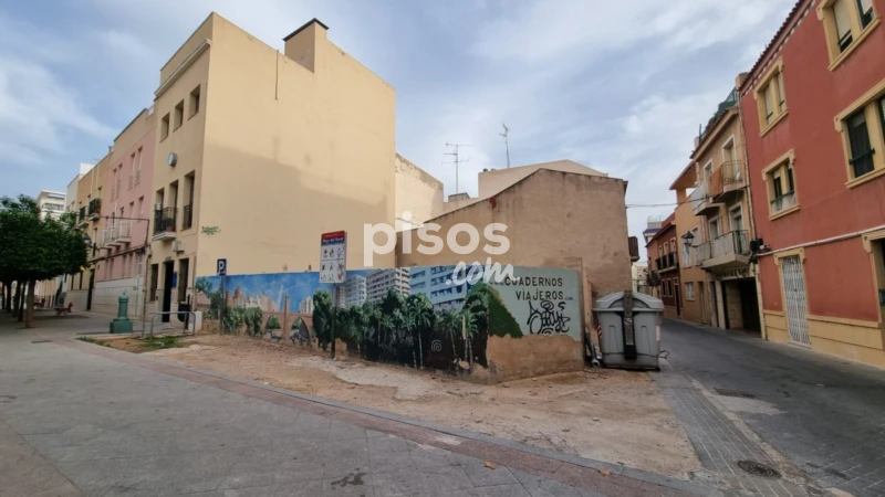 Terreno en venta en Raval - Puertas Coloradas, El Raval-Puertas Encarnades (Distrito Núcleo Urbano. Elx - Elche) de 295.000 €