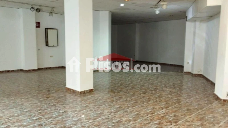 Local comercial en venta en Centro-Feria