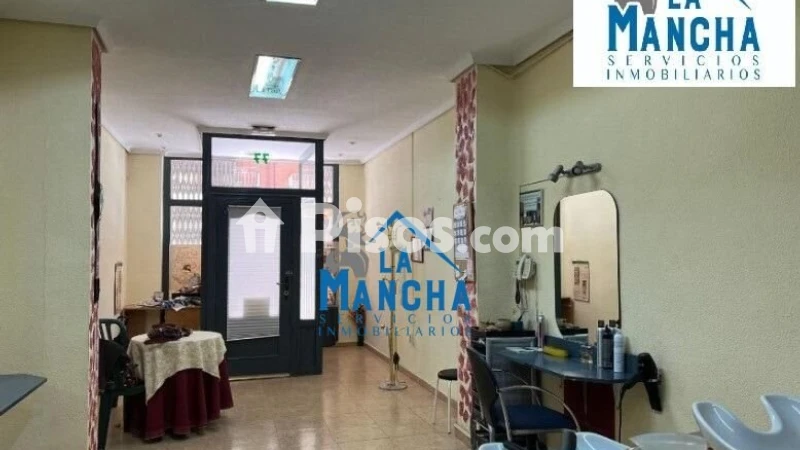 Local comercial en venta en Calle de Antonio Machado, cerca de Calle de Francisco Pizarro