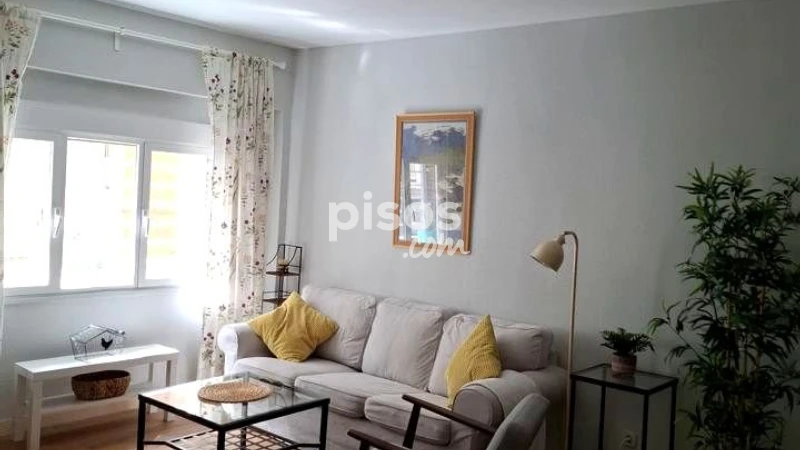 Piso en alquiler en Calle de Talavera