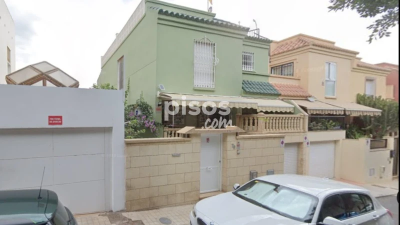 Chalet en alquiler en Aguadulce Norte, Aguadulce Norte (Distrito Aguadulce. Roquetas de Mar) de 2.000 €<span>/mes</span>