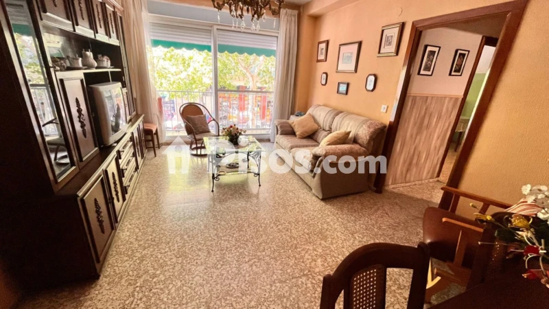 Piso en venta en Avenida de los Almogávares, cerca de Calle López Amo - Vista 3