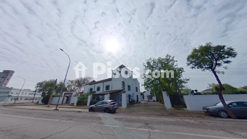 Chalet en venta en Avenida de María Auxiliadora - Vista 3
