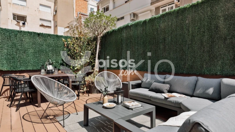 Piso en alquiler en Via Augusta, cerca de Carrer de Sant Eusebi
