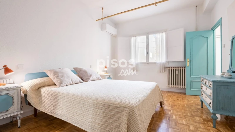 Piso en alquiler en Calle de Moratín, cerca de Calle de San José