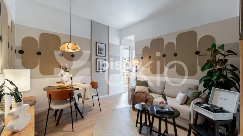 Piso en alquiler en Calle de Enrique Larreta