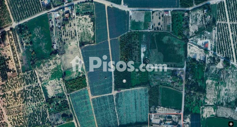 Terreno en venta en Calle Pol 1