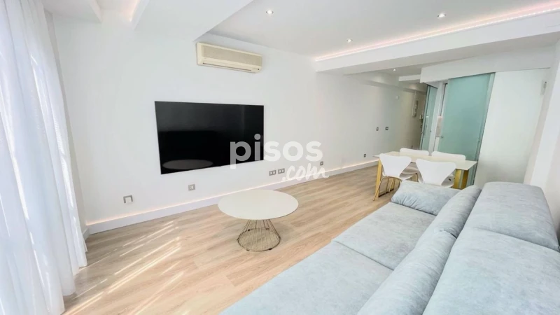 Piso en alquiler en Calle de Costanilla de Los Ángeles, 16