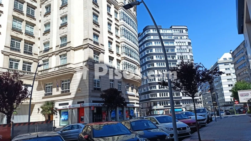 Oficina en venta en Calle de Fernando Macías, 2