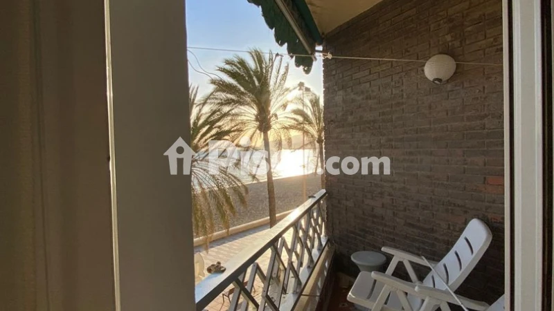 Fotografía del inmueble reportado: 1.000 €/mes — Almería, Almería