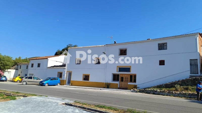 Fotografía del inmueble reportado: 300 €/mes — Almería, Almería