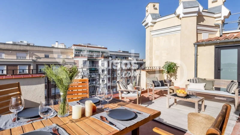 Piso en alquiler en Calle de Luchana