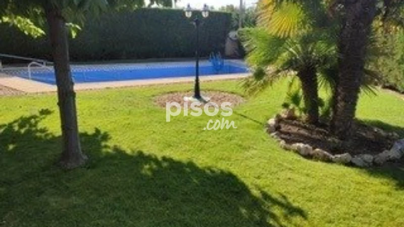 Chalet en venta en Piscinas, Morales del Vino de 509.900 €