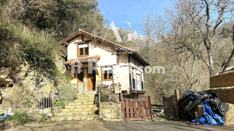 Casa en venta en Calle Poblado Lon, Número 32 - Vista 3