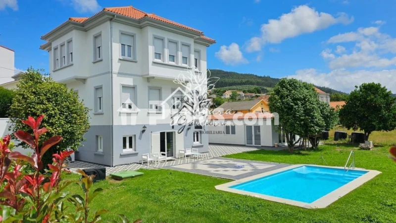 Chalet en venta en Sta María - Vista 3