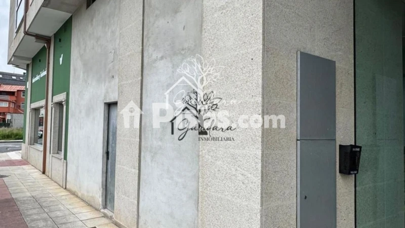 Local comercial en alquiler en A Gándara