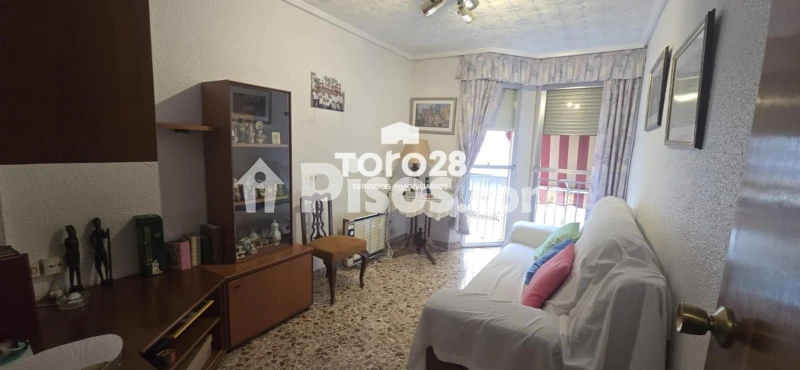 Piso en venta en Carrer de la Torre, cerca de Carrer del Capità Antoni Mena