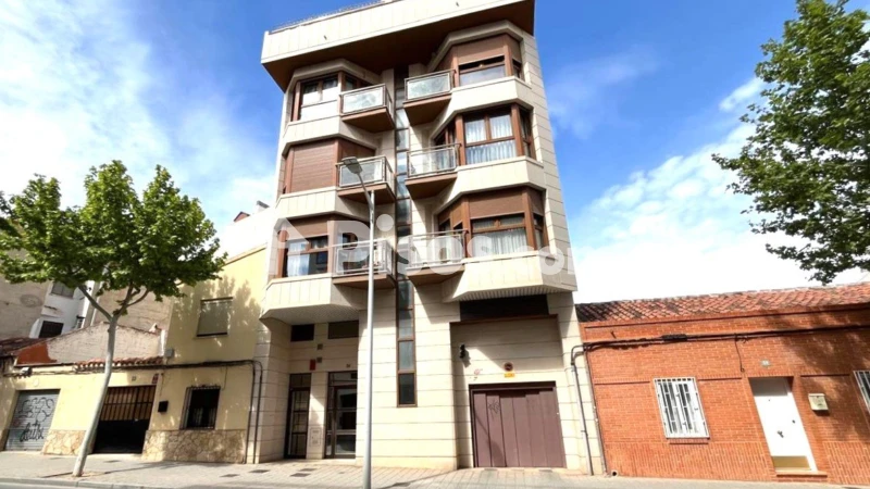 Garaje en venta en Calle de la Estrella