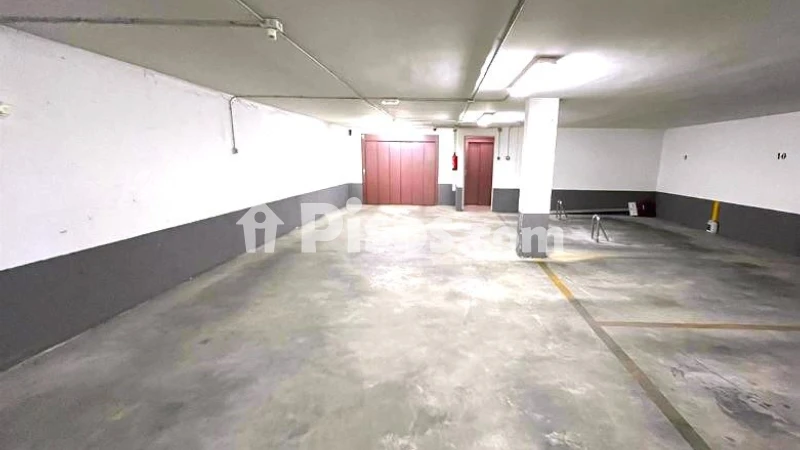 Garaje en venta en Calle de la Estrella