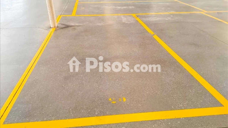 Garaje en venta en Calle Cerrallon