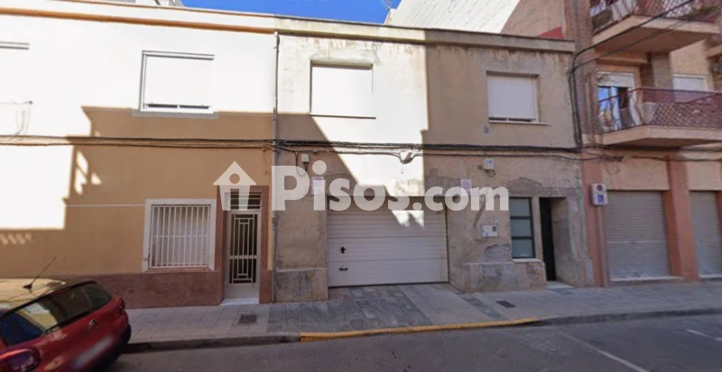 Casa – Elda, Fraternidad