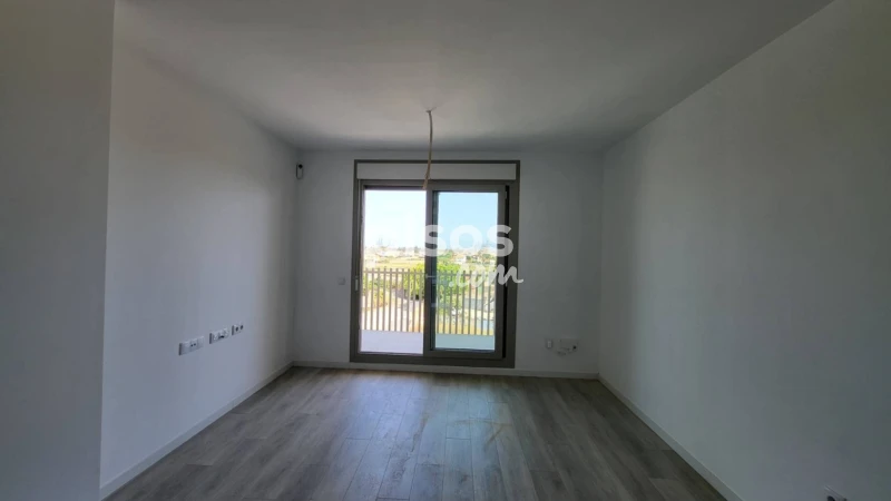 Piso en alquiler en Ciudad Ciencias, Fonteta de Sant Lluís (Distrito Quatre Carreres. València Capital) de 1.050 €<span>/mes</span>