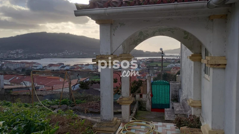Casa en venta en Barriada Manle, Noia de 85.000 €