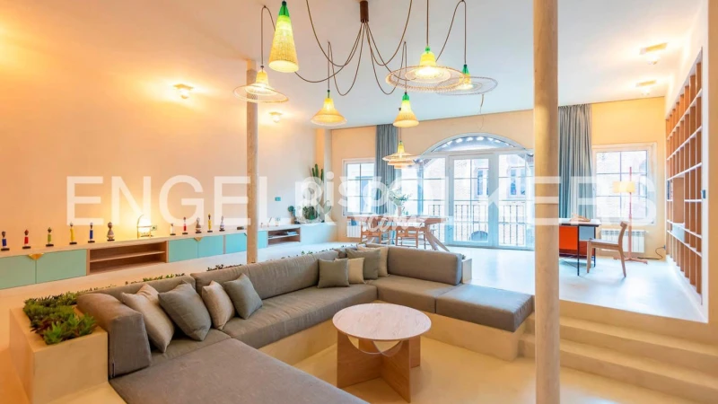 Piso en alquiler en Calle del Noviciado