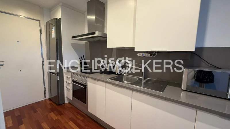 Apartamento en alquiler en Virgen del Cortijo-Manoteras