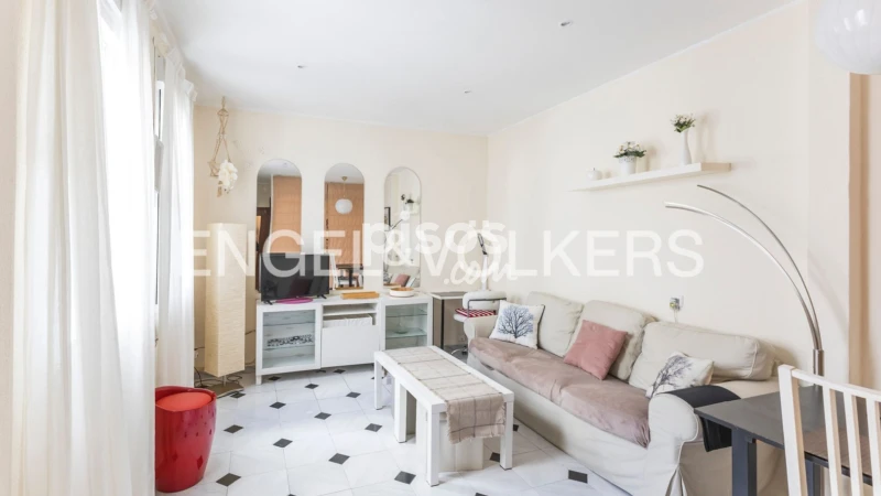 Piso en alquiler en Calle de Espronceda