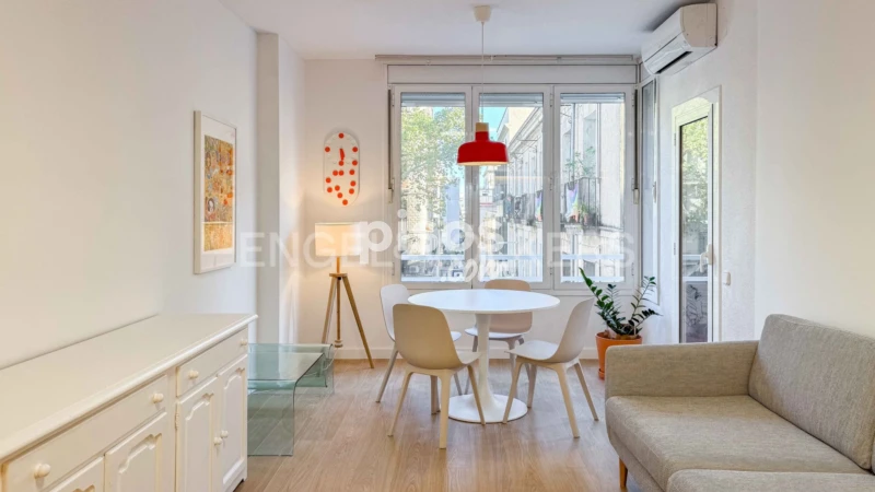 Piso en alquiler en La Vila de Gràcia