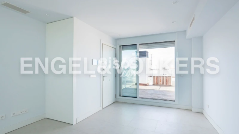 Ático en alquiler en Universidad-Malasaña