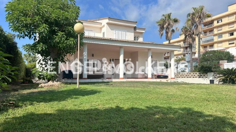 Casa en alquiler en El Perellonet