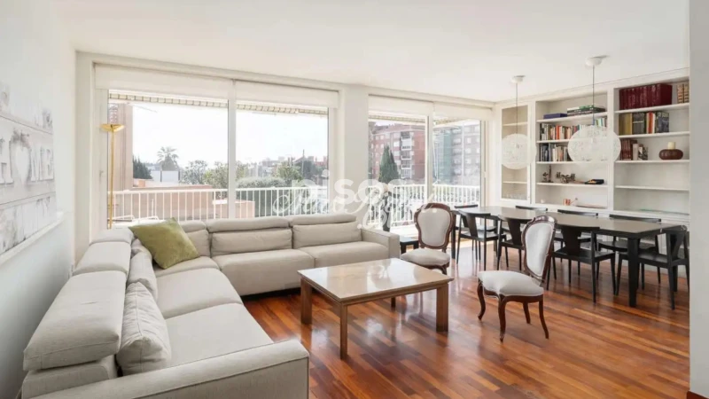 Piso en alquiler en Les Tres Torres