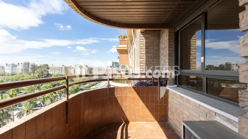Piso en alquiler en Exposició